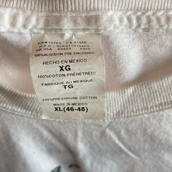 Levis 501 Jeans San Francisco Giants giveaway t-shirt. Size XL - Picture 7 of 8